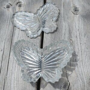 Vintage GLASS BUTTERFLY Trinket Dish Lidded Pretty